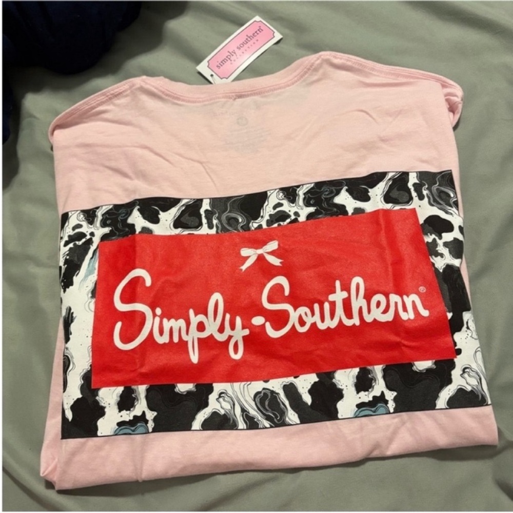Simply Southern Pink Short Sleeve Tee with Red Logo and Black White Marble Panel